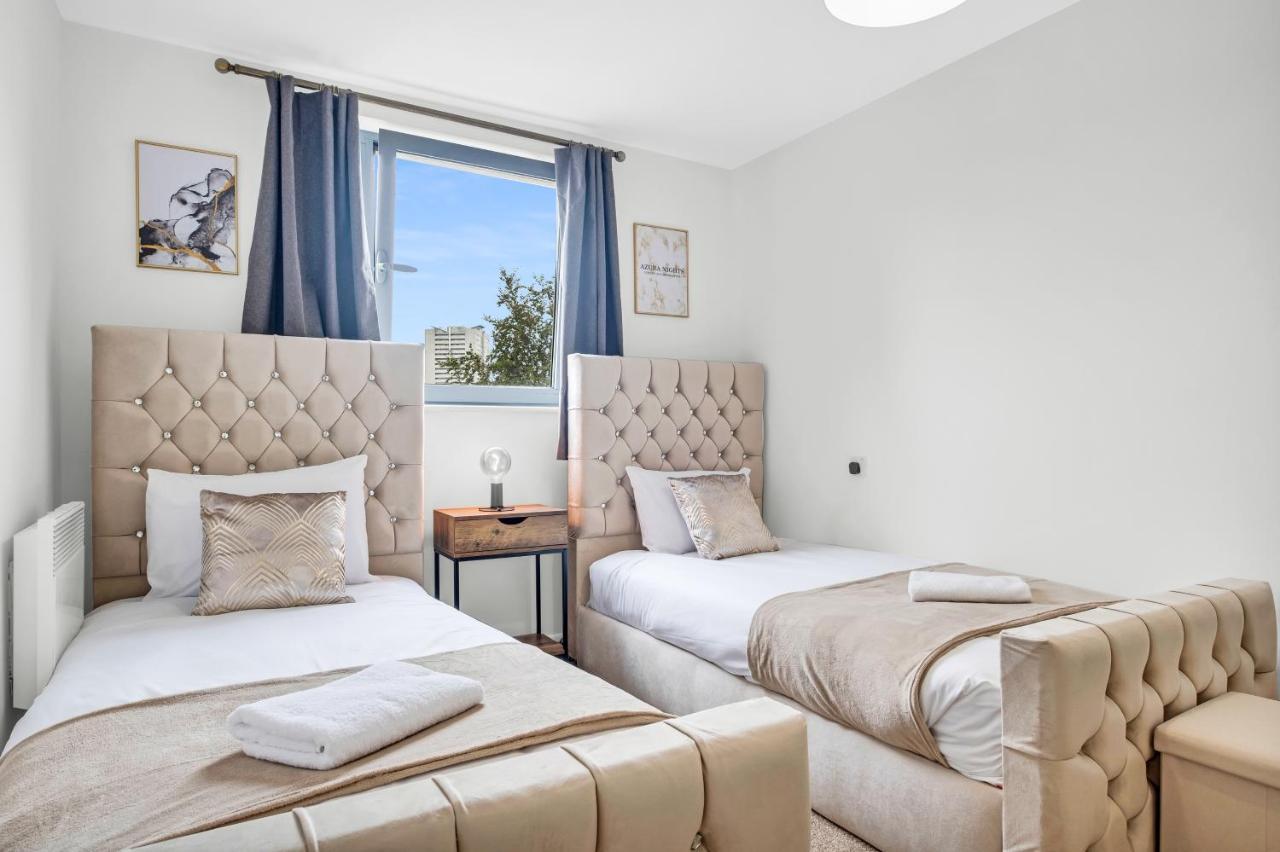 Stylish 4Th Floor 2 Bedroom En Suite City Centre Apartment With Parking By Azura Nights Birmingham Exteriör bild